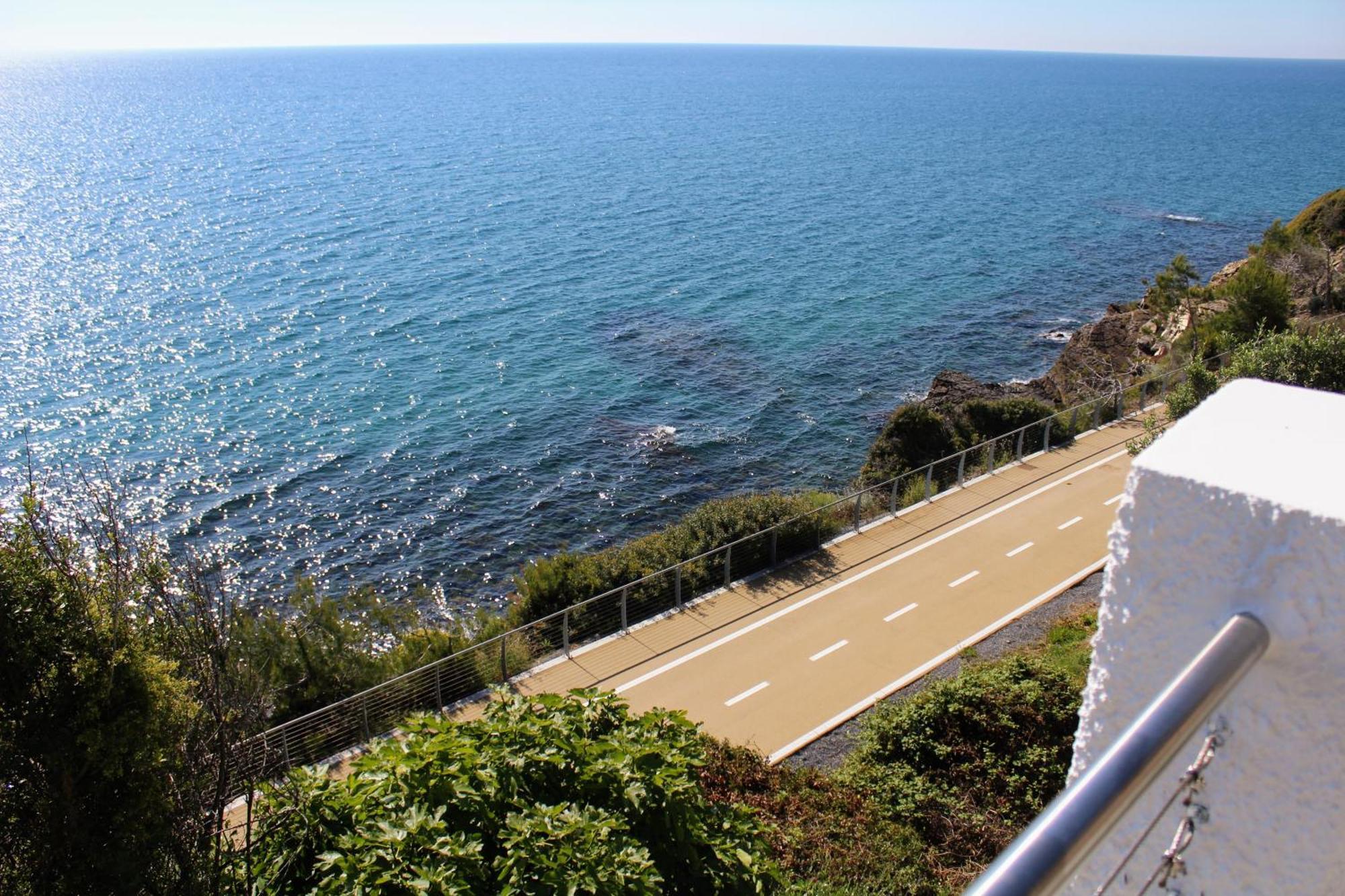 Conca Verde C21- Beach Front Little Villas Pool, Private Jacuzzi Sea View Marina dʼMarina dʼAndora 외부 사진